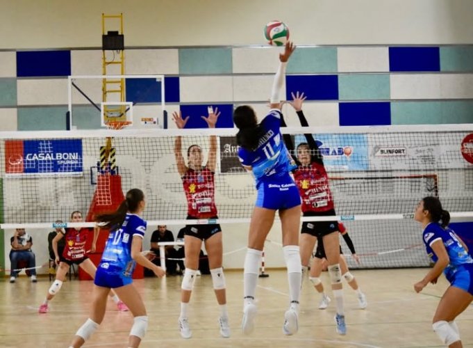 Serie B1 - Lasersoft Riccione Volley  in campo a Valdarno domenica alle 17.00