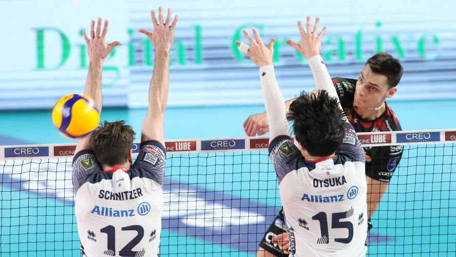 Cucine Lube Civitanova - Allianz Milano 3-1 (25-23, 25-22, 21-25, 25-19)