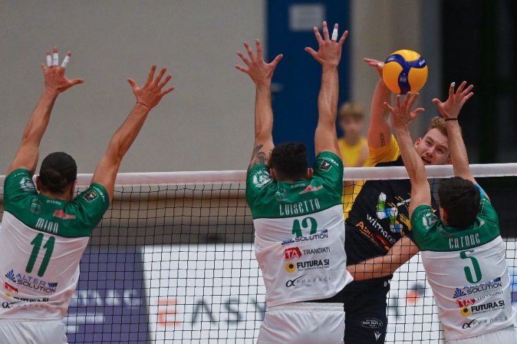 Resoconto WiMORE Salsomaggiore-Pallavolo Motta 1-3 Serie A3 M
