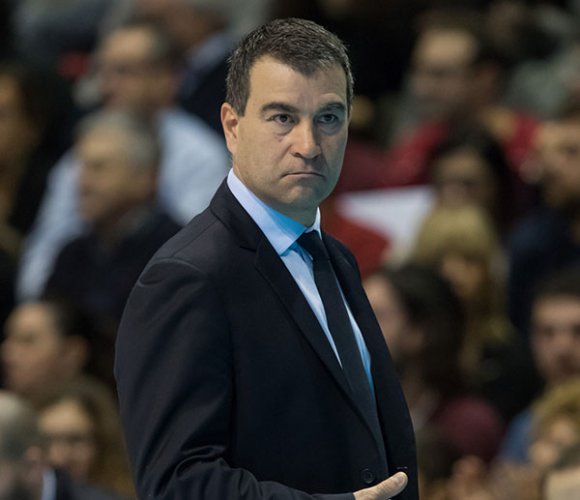 Si separano le strade della Consar e di coach Graziosi