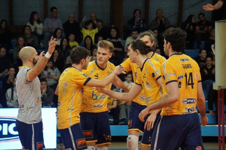 Gara 2 dei Play Out attende la Stadium Pallavolo Mirandola  a Trebaseleghe