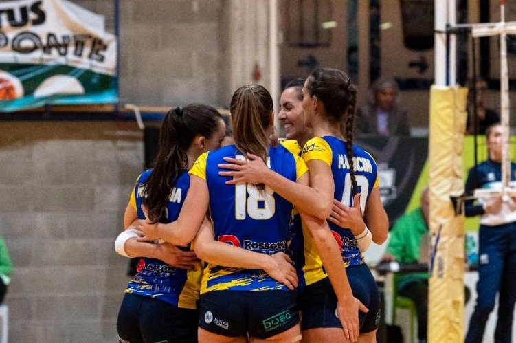 Volley serie B2 femminile girone E, la Rossetti Market Conad a caccia di riscatto contro Busnago