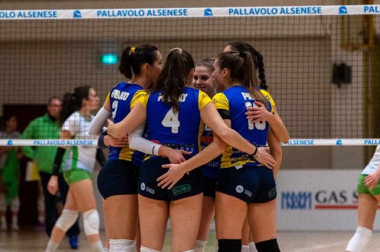 Volley serie B2 femminile girone E, la Rossetti Market Conad ospita la Cartiera dell'Adda