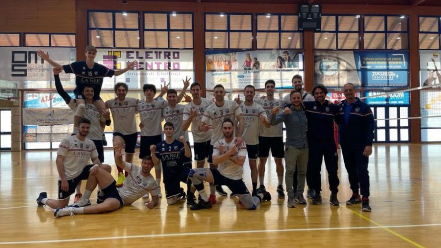 LA NEF Volley Libertas Osimo  coglie l'ottava vittoria consecutiva  e chiude al quinto posto