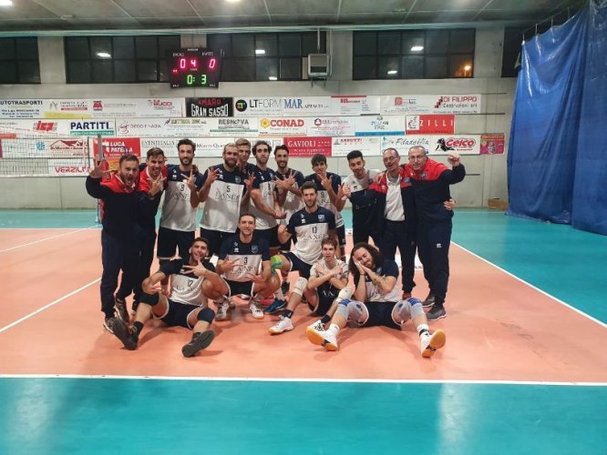 LA NEF Volley Libertas Osimo fa 2/2,  vittoria sul campo del Montorio Volley