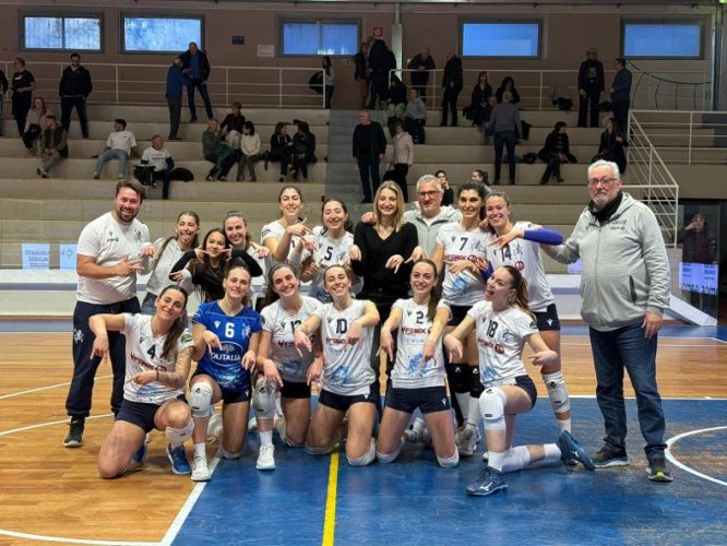 Fenix Energia Faenza 3  Pallavolo Ozzano 0  (25-19; 25-20; 25-20)