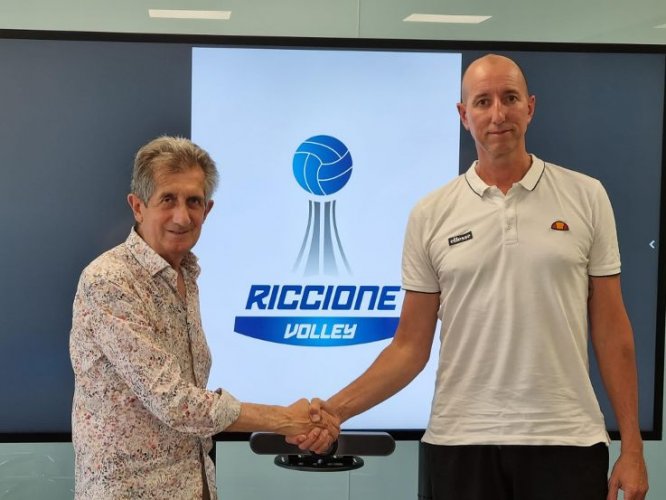 Serie B2 - La Lasersoft Riccioneri parte dalla conferma di coach Michele Piraccini!