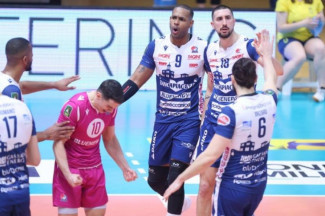 Piacenza vince davanti ai 4mila del PalaPanini e riapre la serie