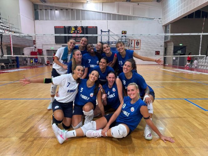 Buone indicazioni nella prima amichevole stagionale per la Life365.eu Volley Forl�