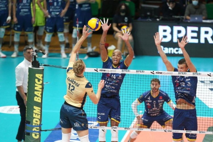 La Leo Shoes PerkinElmer vince 3-0 con Verona Volley al PalaPanini