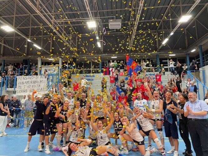 Cuore, talento e passione: Bologna campione . VTB FCredil   in A2!!