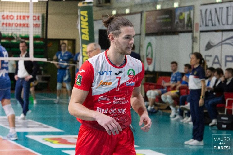 La Med Store Tunit Macerata  fa festa, 3-2 contro Belluno