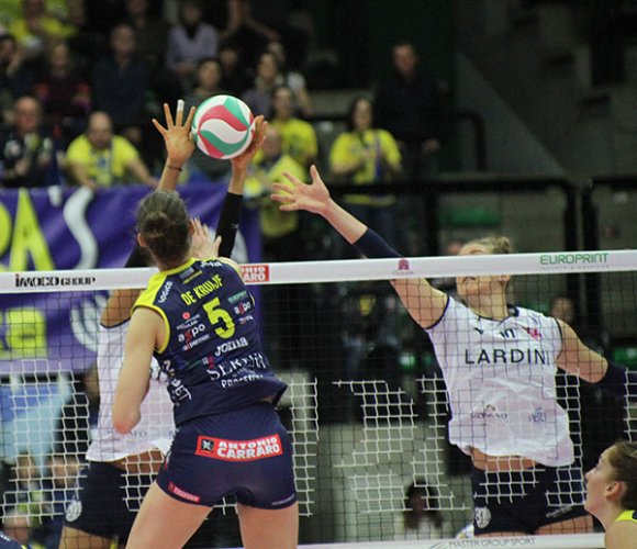 Imoco Conegliano vs Lardini Filottrano 3-1