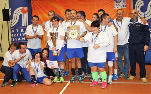 L’integrazione a pallavolo vola Oltre la Siepe”