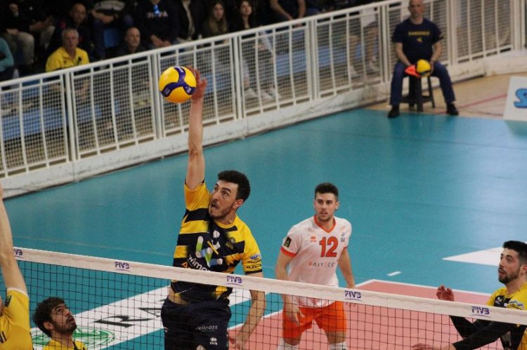 WiMORE Parma  -  Intervento Nicola Sesto a Palla In Tribuna