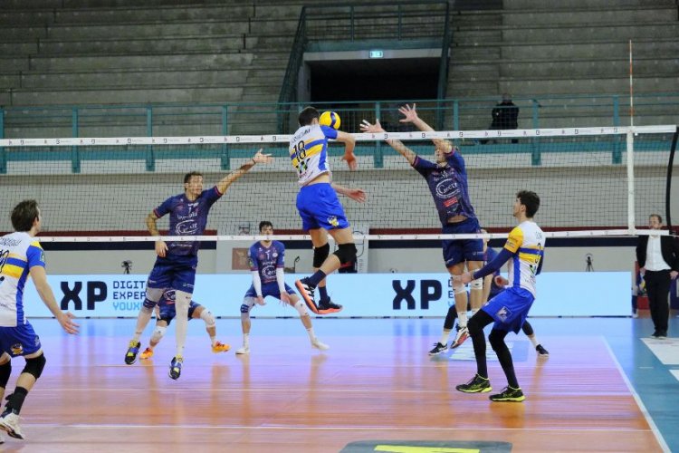 Resoconto Geetit Bologna-WiMORE Salsomaggiore Terme 3-2 Serie A3 M