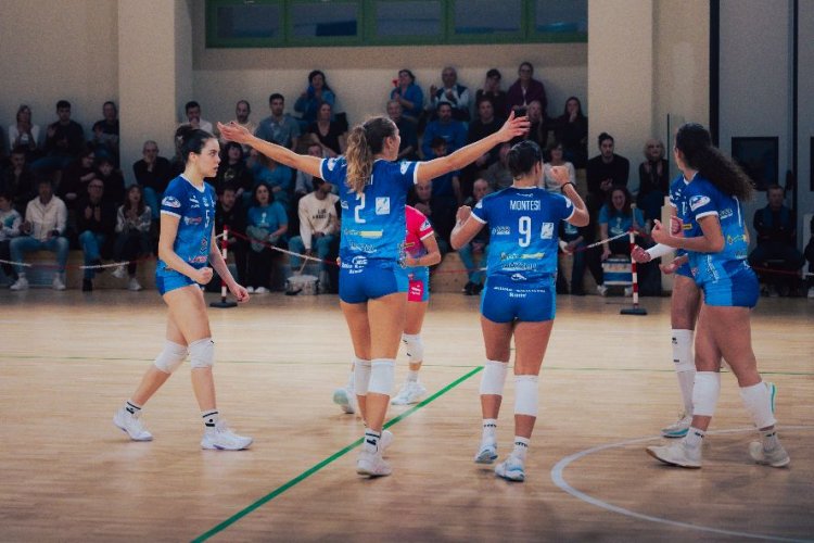 La Lasersoft Riccione Volley  ospita sabato alle 18.00 Anderlini Modena
