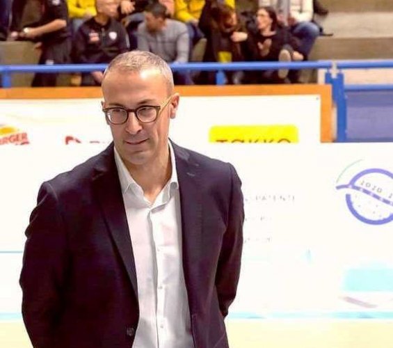 LA NEF Volley Libertas Osimo  c'è Roberto Pascucci come nuovo tecnico