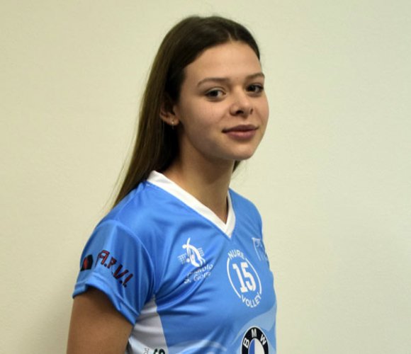 La giovane centrale Elisa Sgobbi confermata alla Pallavolo Sangiorgio