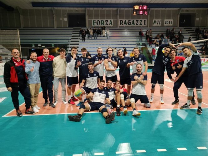 LA NEF Volley Libertas Osimo  espugna Loreto al tie-break