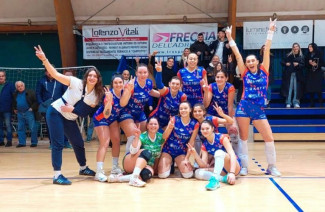 Emanuel &#8211; Raggini Rimini  -   Carlo Forti &#8211; Axore.it Volley Angels Lab  il Pre - Partita