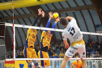Che partita per Stadium Pallavolo Mirandola , vince 3-0 e fugge dalla zona a retrocessione diretta