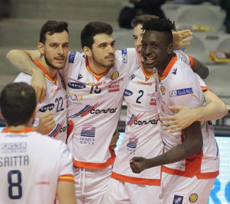 Ravenna-Sora 3-2 (25-19, 21-25, 21-25, 25-23, 15-10)