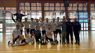 LA NEF Volley Libertas Osimo  coglie l'ottava vittoria consecutiva  e chiude al quinto posto