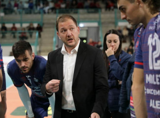 Francesco Guarnieri ancora sulla panchina della Pallavolo Bologna