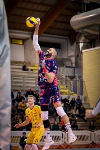 Cisterna Volley-Valsa Group Modena 1-3 (11-25, 25-22, 20-25, 16-25)