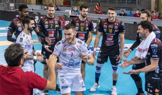 La Cucine Lube prosegue la marcia con la settima vittoria di fila