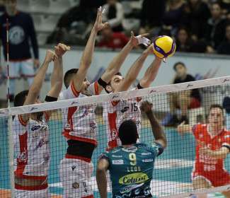 Ravenna-Perugia 1-3 (21-25, 25-22, 22-25, 19-25)