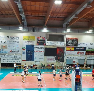 La NEF Volley Libertas Osimo si ferma al tie-break a Macerata