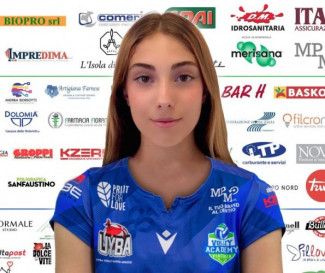 Volley Academy Piacenza - Acquistata la schiacciatrice classe 2007 Sara Della Corte