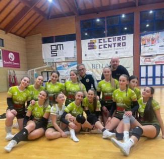 Retina Cattolica Volley - Building Infissi Solovolley Imola 3 - 2 (25-18; 21-25; 12-25; 25-19; 15-12)