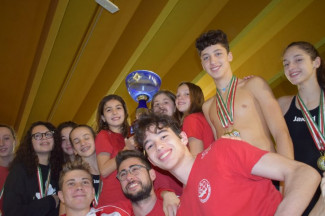 Avvio di stagione da incorniciare per il nuoto Garden