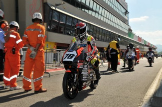 Il Lucky Racing Team a Varano dè Melegari per il test pre gara con il pilota Andrea Raimondi