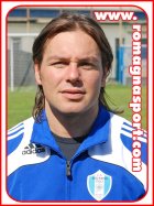 Edmond Vokrri / Centrocampista Edelweiss Jolly